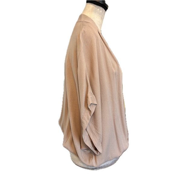 Bobi Beach crepe top, Tan, Med - Picture 6 of 12